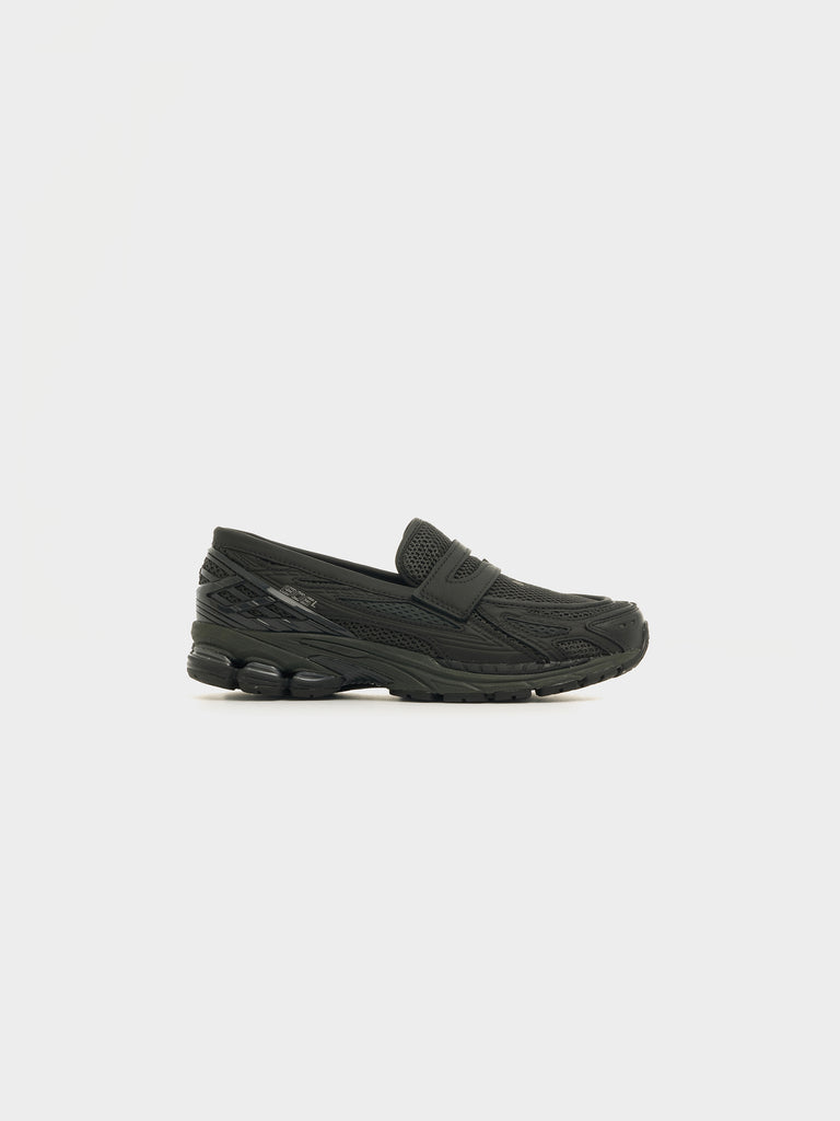 U1906LAI | New Balance | 7017 REIGN