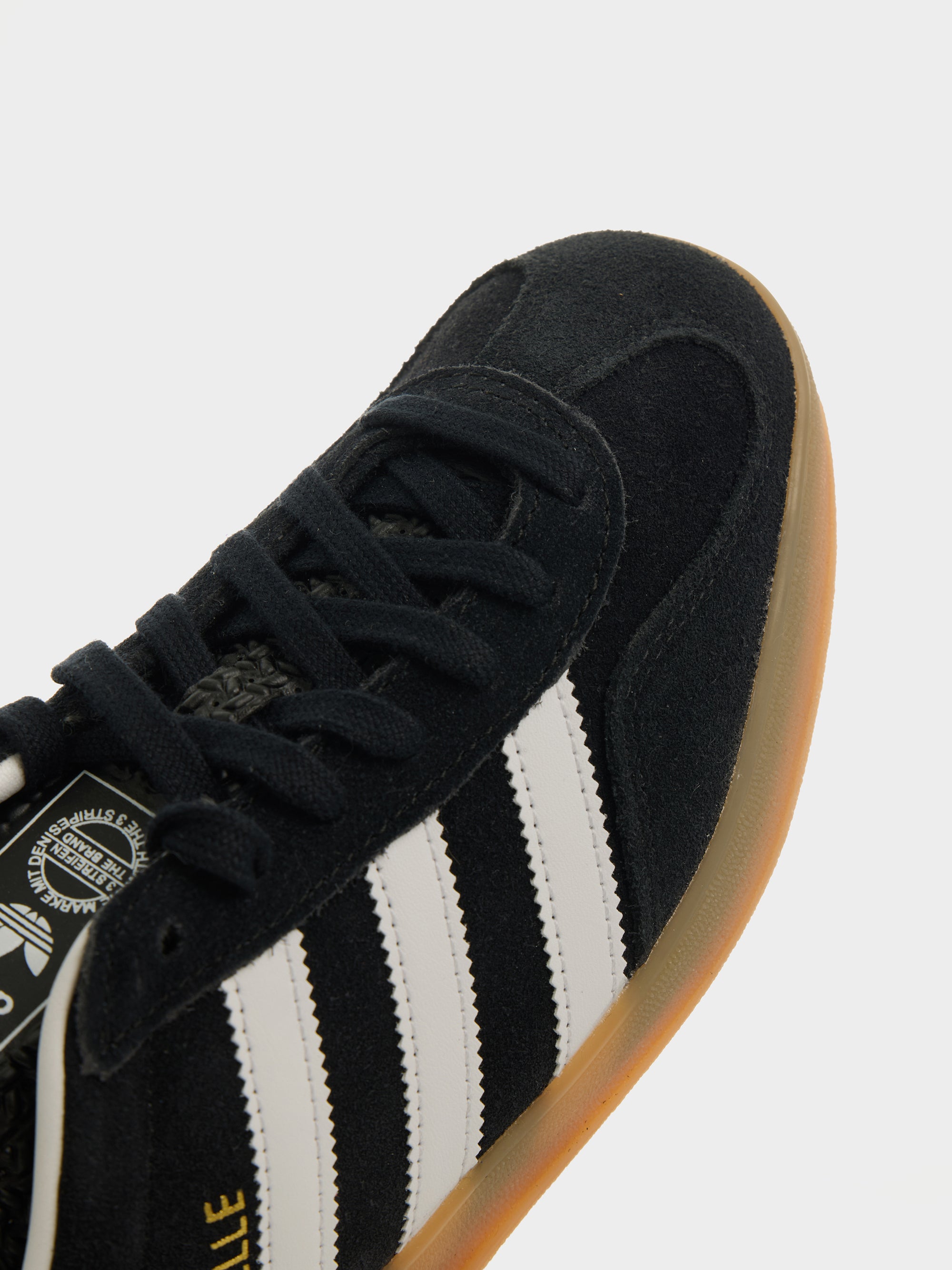 Gazelle Indoor | adidas | 7017 REIGN Gazelle Indoor | adidas | 7017 REIGN
