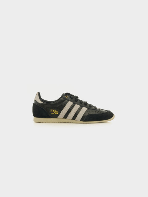 Japan W, Core Black / White