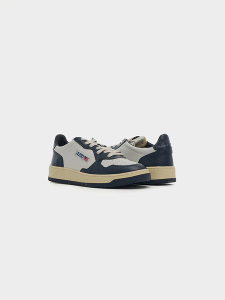 M Medalist, White / Navy