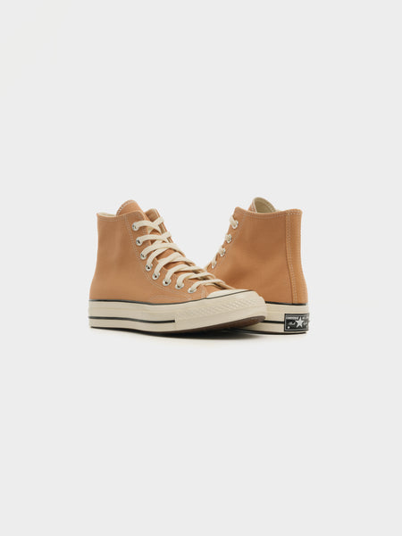 Chuck 70 Hi, Clay Court / Egret