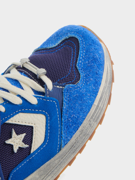 Waive Trainer, Blue / Antique White