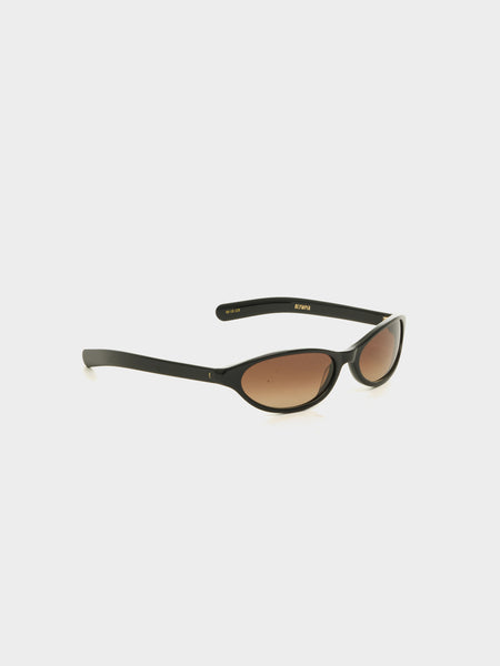 Olympia, Solid Black