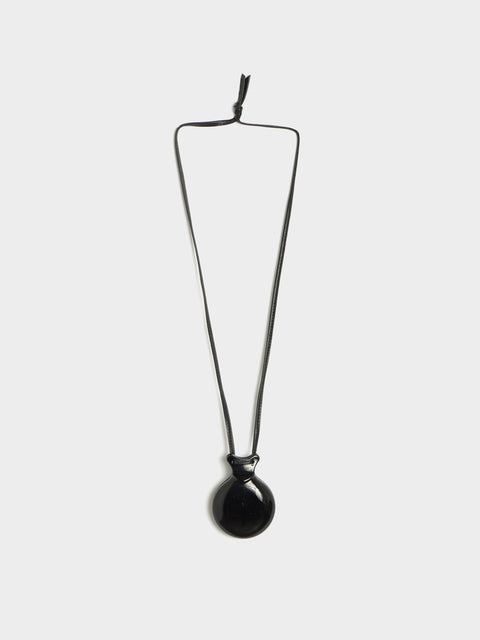 Castanet, Black