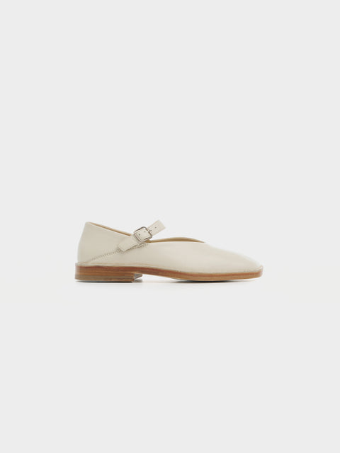 W Ballerina Shoes, White