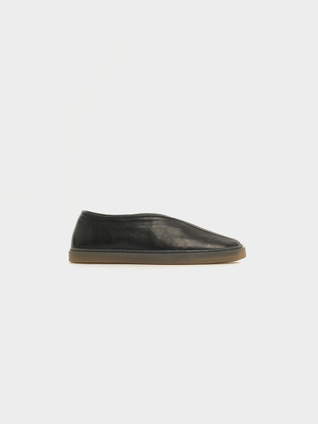 M Linoleum Piped Sneakers, Black