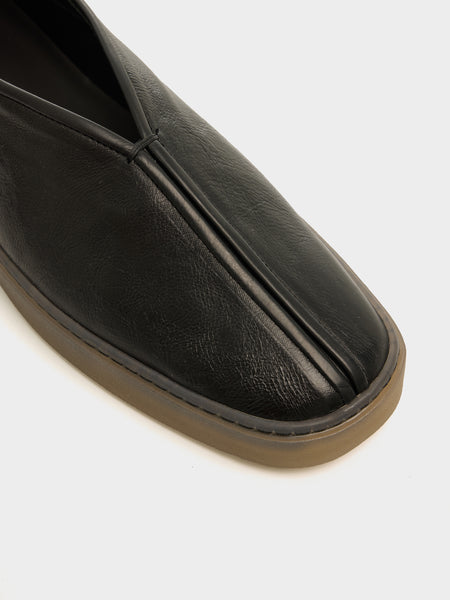 M Linoleum Piped Sneakers, Black