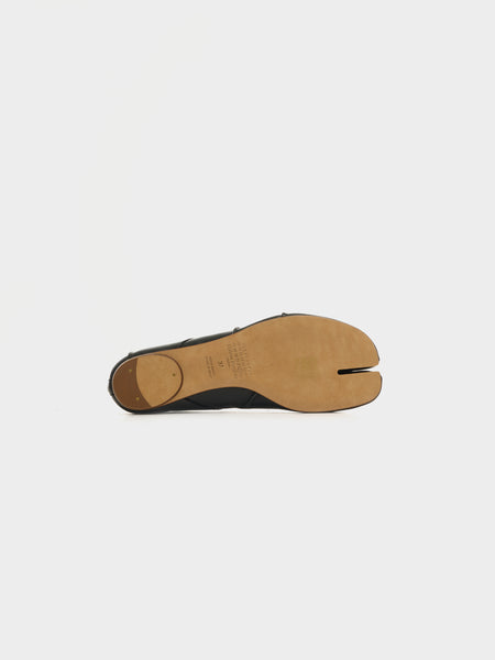 W Tabi Ballerina Flat Elastic Band, Black / Nude