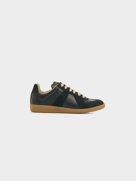 W Replica Low C, Black / Gum