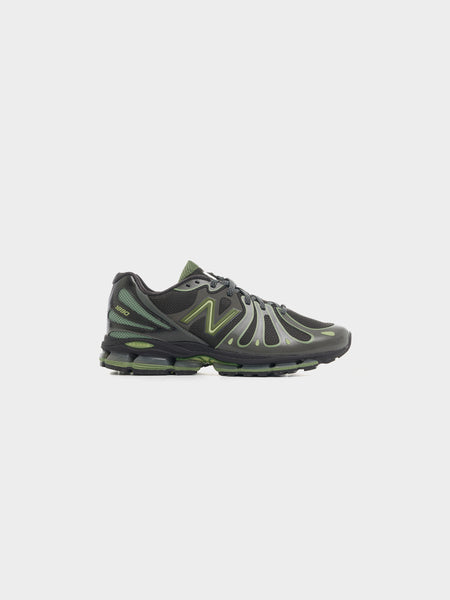 U189071H, Faded Black / Utility Green