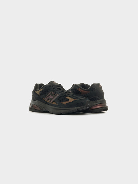 U2010ETB, Black / Iridescent