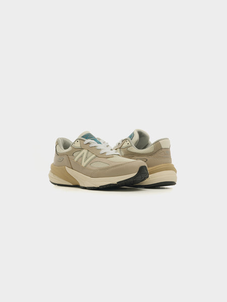 U990MM6, Light Mushroom / Moonrock