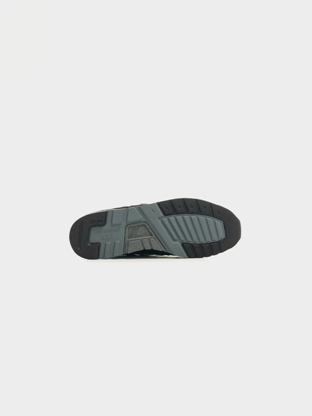 U997BK, Black / Black