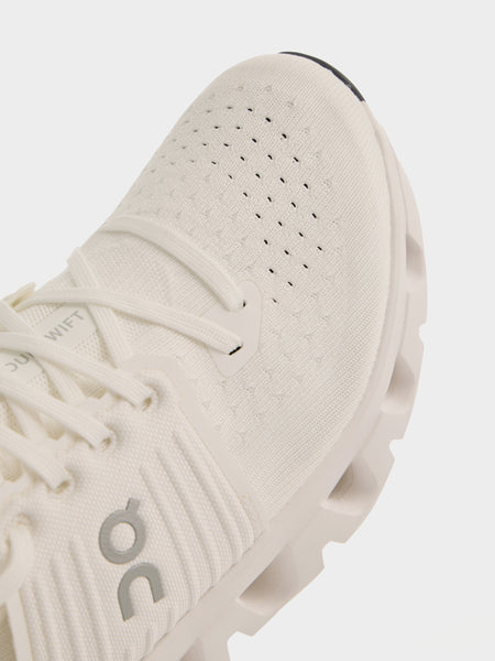 M Cloudswift 4, White / White