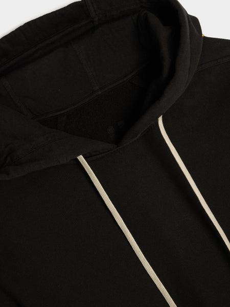 Peter Hoodie, Black