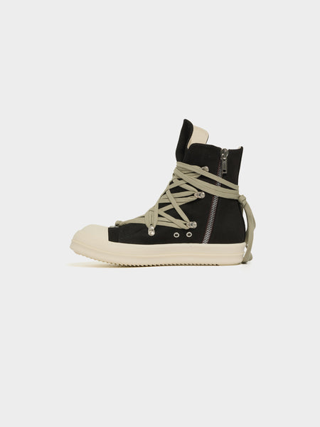 M Megalace Sneaker, Black / Milk / Milk