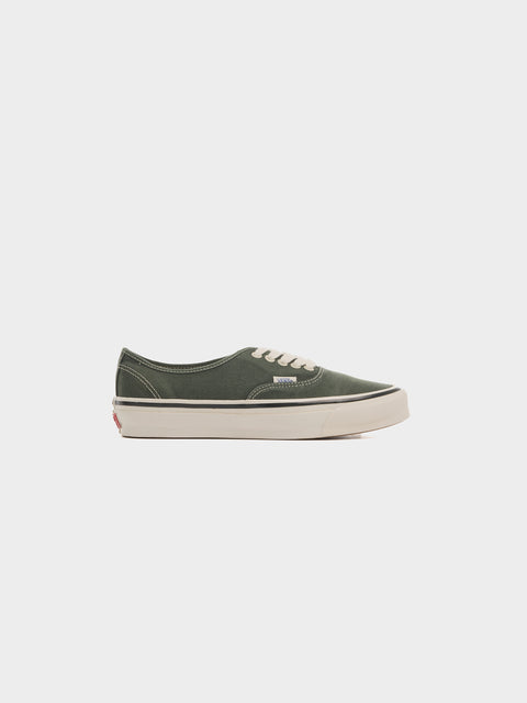 U LX Authentic 44, Duck Canvas Kelp