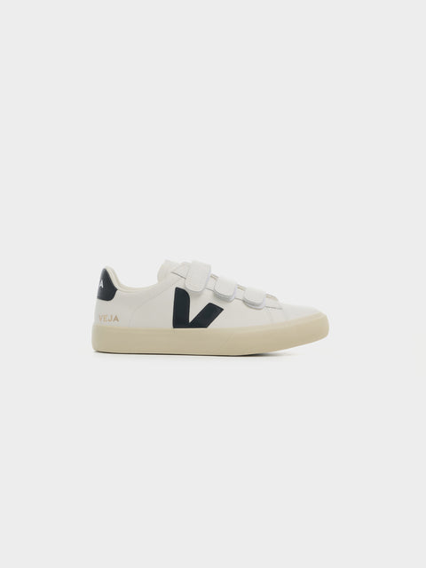 Recife Logo, Extra White / Black
