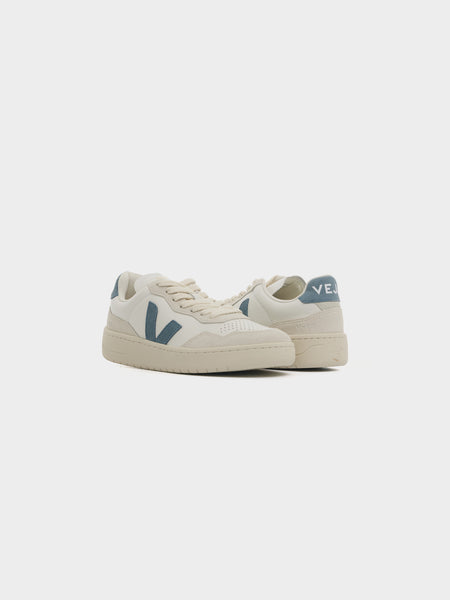 V-90, Extra White / California