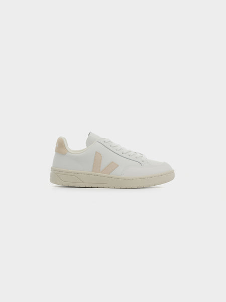 V-12 II, Extra White / Sable