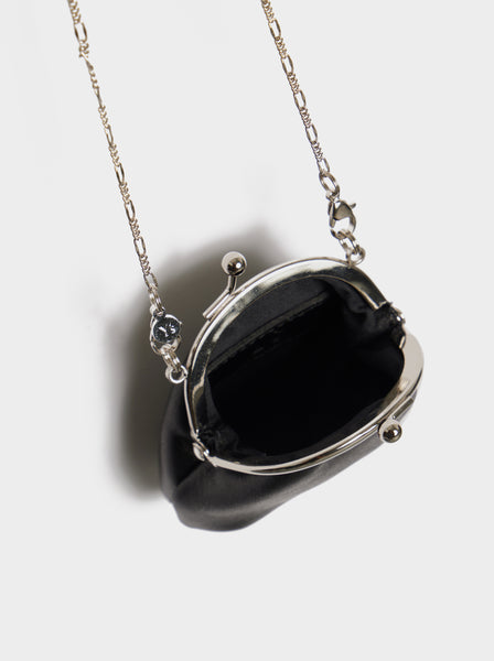 Semi Gloss Smooth Leather Clasp Necklace, Black