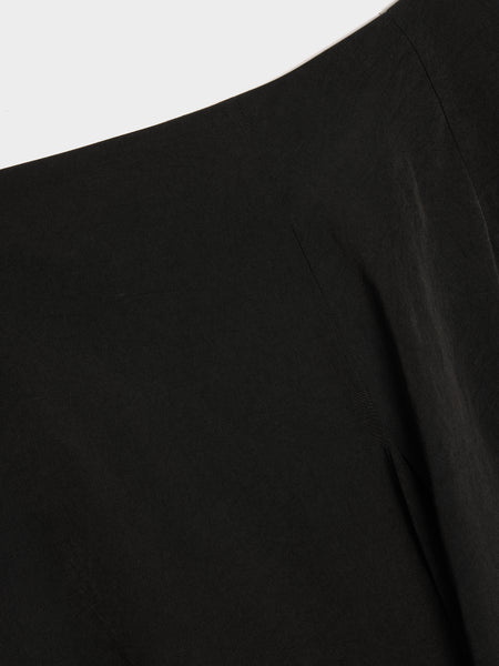Y-Panel Tuck Flared Skirt, Black