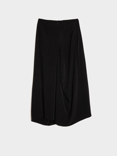 Y-Panel Tuck Flared Skirt, Black