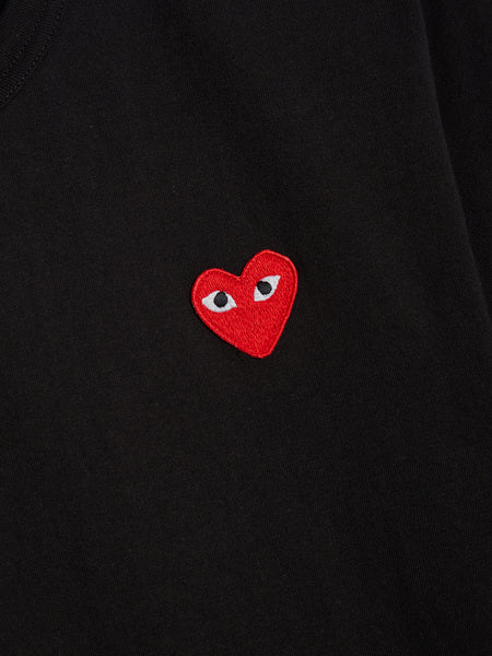 Men Red Heart Play T-Shirt, Black