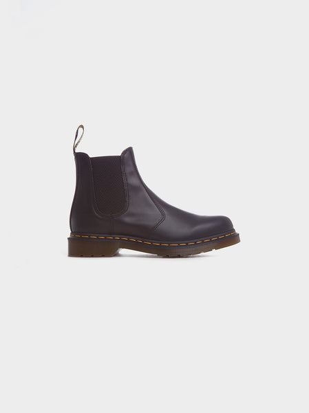 2976 Yellow Stitch Smooth Leather Chelsea Boot, Black